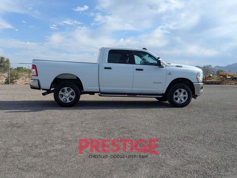 Used 2024 RAM 2500 Big Horn AWD/4WD image 7