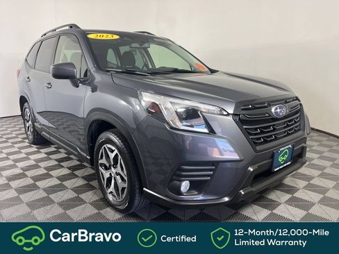 Used 2023 Subaru Forester Premium AWD/4WD image 2