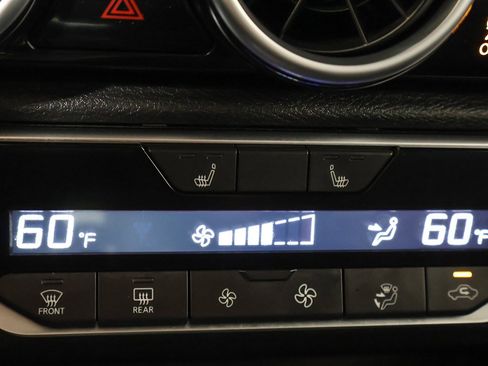 Used 2024 Nissan Sentra SR image 45