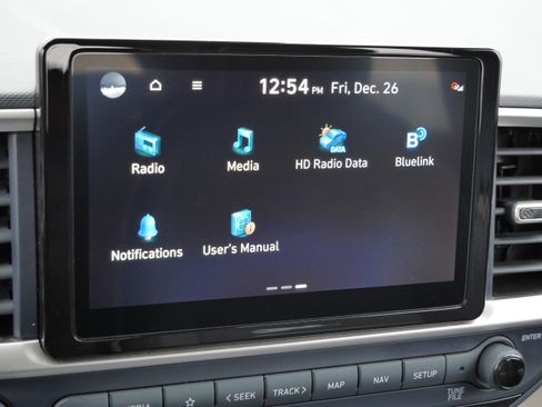 Used 2023 Hyundai Venue Limited w/ Cargo Package image 31