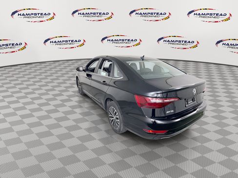 Used 2021 Volkswagen Jetta SE image 6