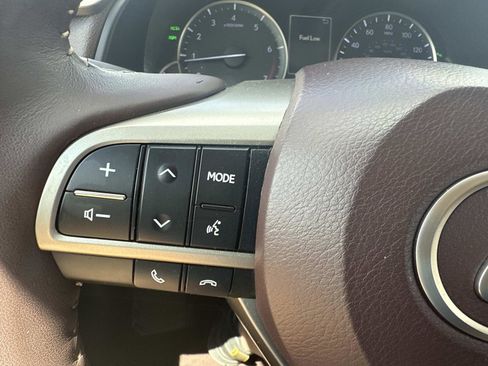 Used 2019 Lexus RX 350 AWD w/ Navigation Package image 31