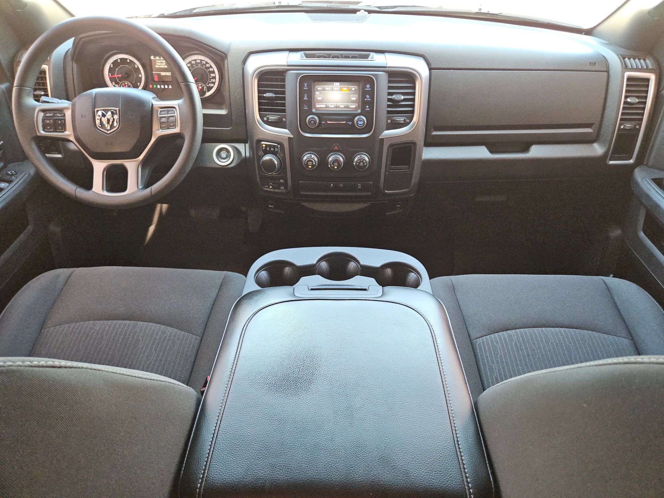 Used 2022 RAM 1500 Warlock AWD/4WD image 16