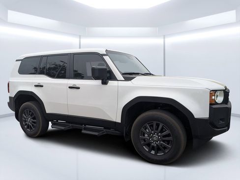 Used 2024 Toyota Land Cruiser 1958 image 1