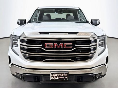 Certified 2025 GMC Sierra 1500 SLT RWD image 2