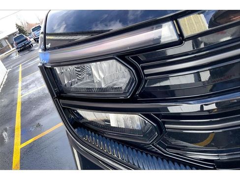 Used 2025 Ford Expedition Platinum w/ Stealth Performance Package image 31