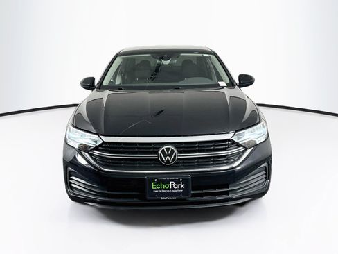Used 2023 Volkswagen Jetta S FWD image 2