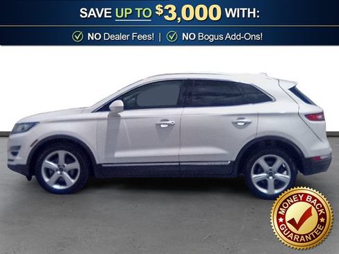 Used 2017 Lincoln MKC Premiere FWD image 2