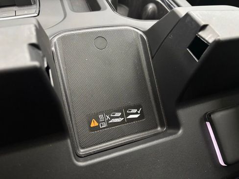 New 2025 GMC Sierra 1500 AT4 w/ AT4 Premium Package image 36