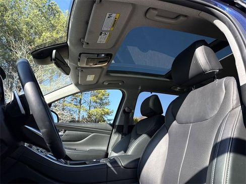 Used 2023 Hyundai Santa Fe Limited w/ Cargo Package image 16