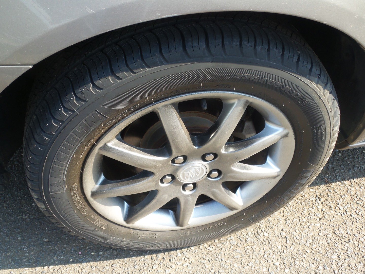 Used 2007 Buick Lucerne CXL w/ Luxury Package FWD image 16