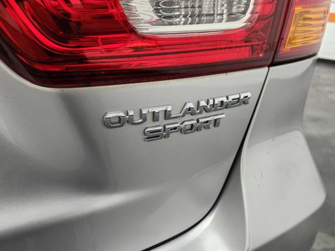 Used 2018 Mitsubishi Outlander Sport LE image 20