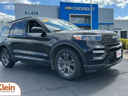 Used 2022 Ford Explorer XLT w/ XLT Sport Appearance Package