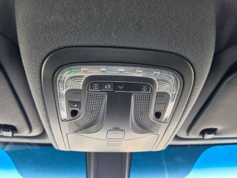 Used 2024 Mercedes-Benz Sprinter 3500 image 23