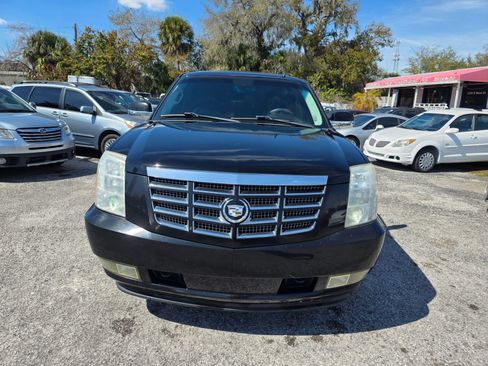 Used 2012 Cadillac Escalade 2WD image 2