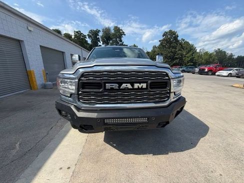 Used 2024 RAM 2500 Limited AWD/4WD image 36