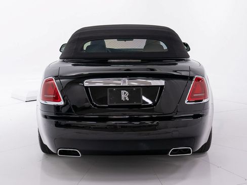 Certified 2018 Rolls-Royce Dawn RWD image 13