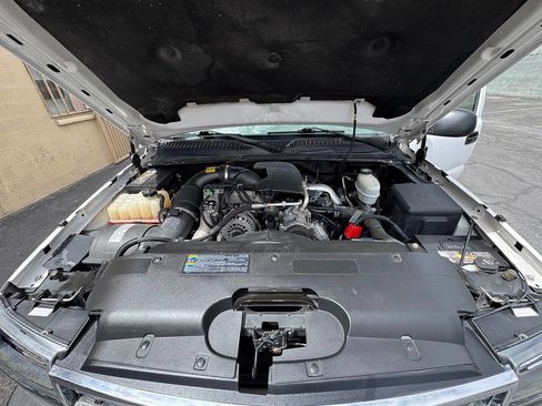 Used 2007 Chevrolet Silverado 2500 W/T w/ Heavy-Duty Power Package RWD image 31