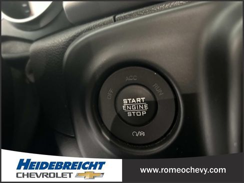 Used 2021 Jeep Wrangler Sport AWD/4WD image 30