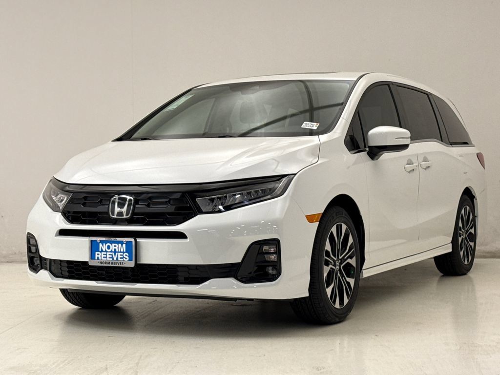 Used 2026 Honda Odyssey Elite image 2