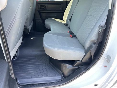 Used 2018 RAM 3500 Tradesman w/ Chrome Appearance Group AWD/4WD image 11