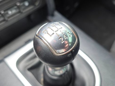 Used 2021 Ford Mustang GT RWD image 19