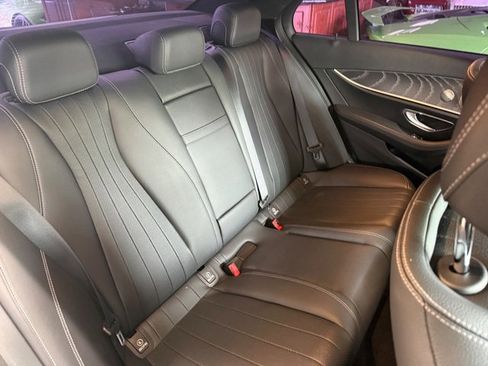 Used 2022 Mercedes-Benz E 350 Sedan image 15
