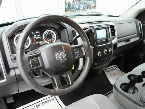 Used 2018 RAM 2500 SLT image 13