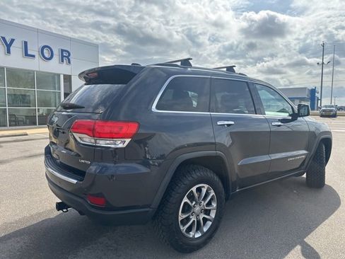 Used 2016 Jeep Grand Cherokee Limited w/ Luxury Group II image 18
