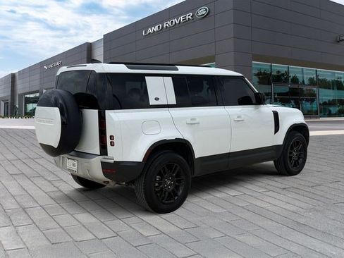 Used 2024 Land Rover Defender 110 S AWD/4WD image 5