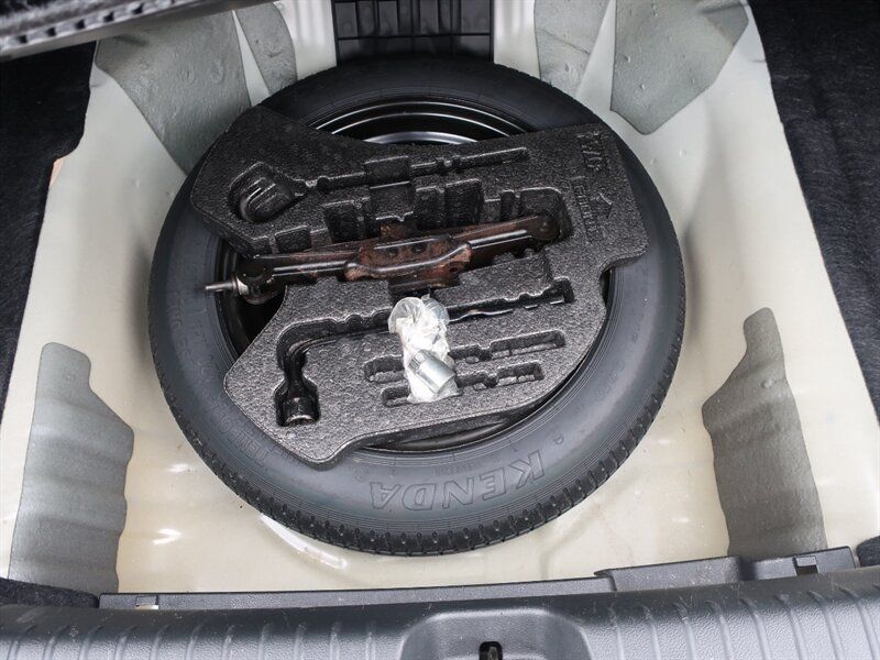 Used 2015 Honda Civic LX image 27