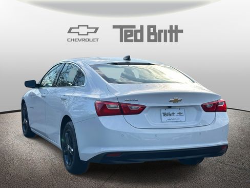 Used 2023 Chevrolet Malibu LS w/ Driver Confidence Package image 6
