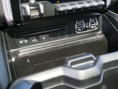 Used 2019 RAM 1500 Limited AWD/4WD image 33