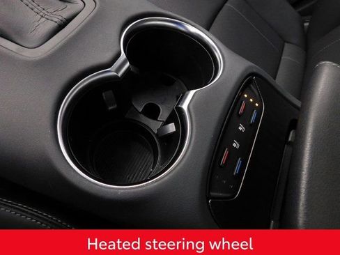 Used 2024 Toyota Venza Limited image 34