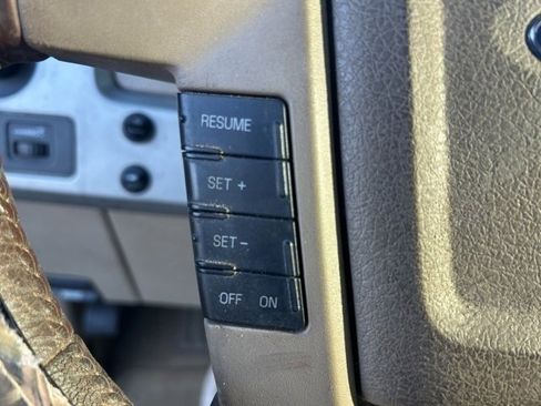 Used 2010 Ford F150 King Ranch image 12