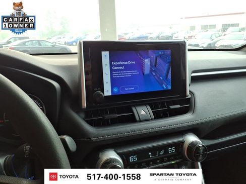 Used 2024 Toyota RAV4 XLE FWD image 20
