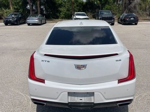 Used 2018 Cadillac XTS Luxury w/ Driver Awareness Package image 3
