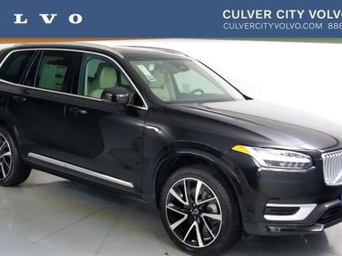Used 2023 Volvo XC90 B5 Plus w/ Protection Package Premier AWD/4WD image 1