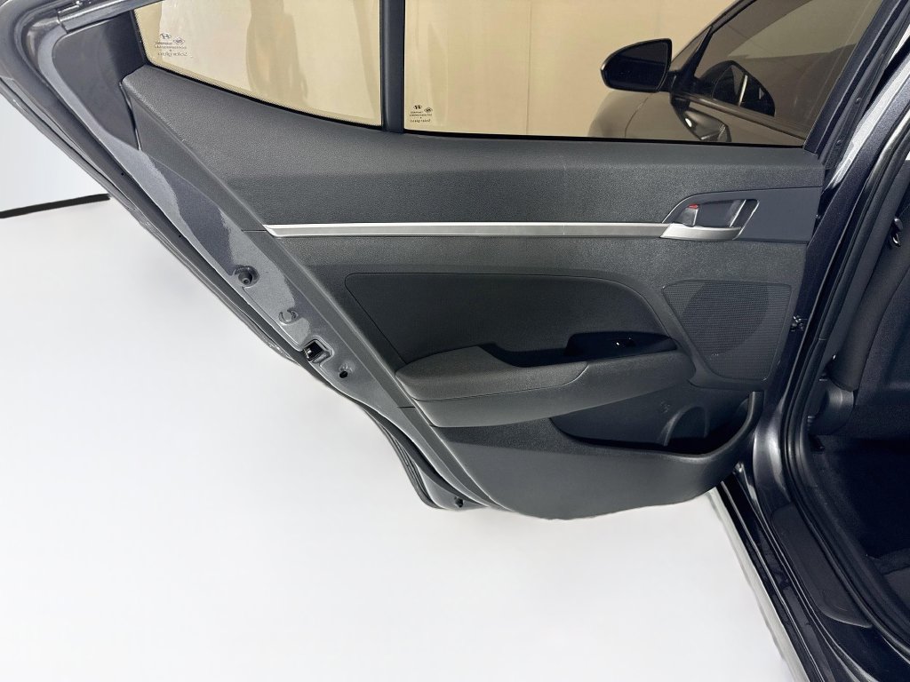 Used 2020 Hyundai Elantra Value Edition w/ Cargo Package (C1) FWD image 26