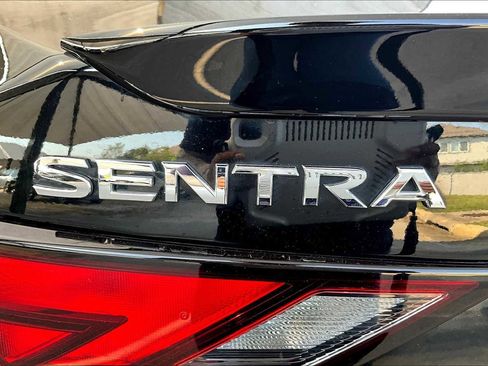 Used 2023 Nissan Sentra SR image 9