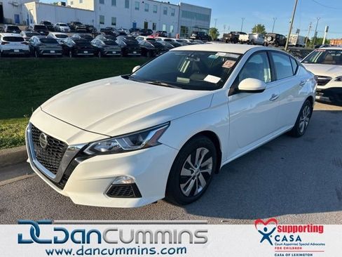 Used 2019 Nissan Altima 2.5 S FWD image 1