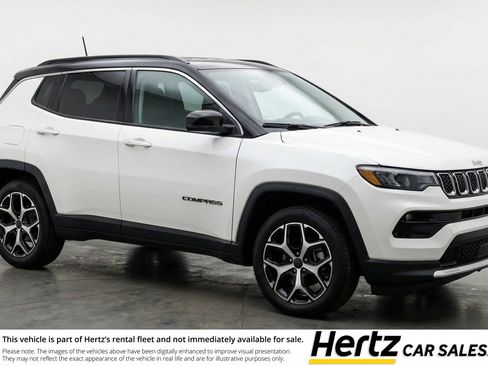 Used 2025 Jeep Compass Limited image 1