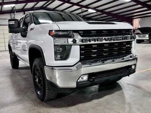 Used 2023 Chevrolet Silverado 2500 LT w/ Convenience Package image 1