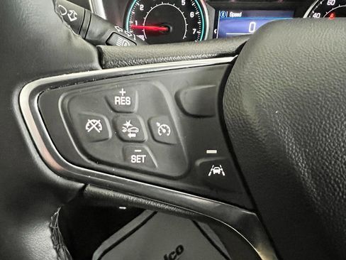 Used 2024 Chevrolet Equinox LT image 18