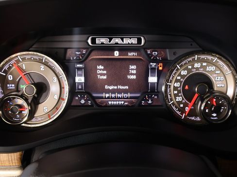 Used 2021 RAM 3500 Limited AWD/4WD image 4
