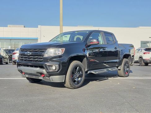 Used 2022 Chevrolet Colorado LT w/ Redline Special Edition image 2
