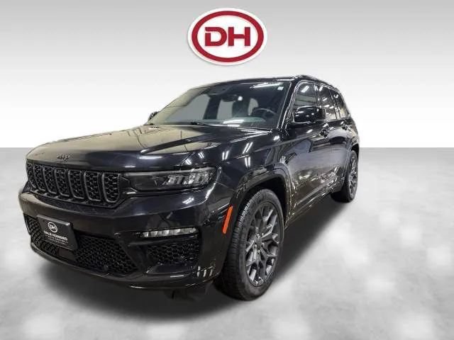 Used 2025 Jeep Grand Cherokee Summit w/ Obsidian Package AWD/4WD image 11