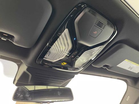 New 2026 BMW X5 xDrive50e w/ M Sport Package image 30