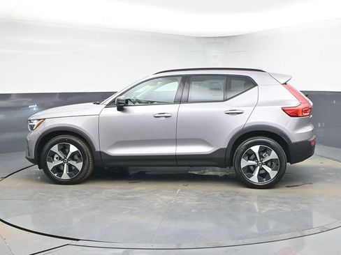 New 2026 Volvo XC40 B5 Plus w/ Protection Package Premier image 5