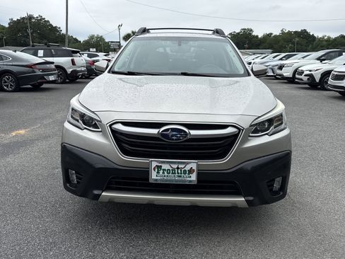 Used 2020 Subaru Outback Limited AWD/4WD image 8